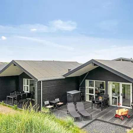 Antonelle - From The Sea By Interhome